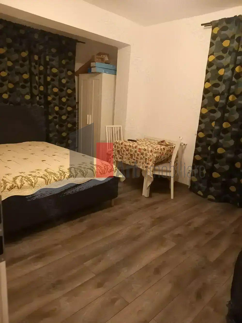 Vânzare apartament 3 camere decomandat cu centrală Metalurgiei Hornbach - 10