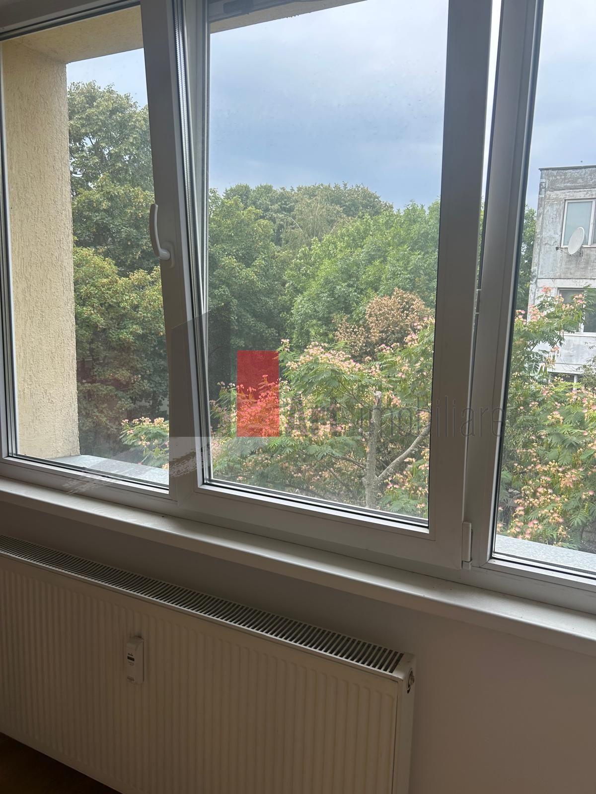 Vânzare apartament 4 camere decomandat Bd. Brâncoveanu - Izvorul Mureșului - 5