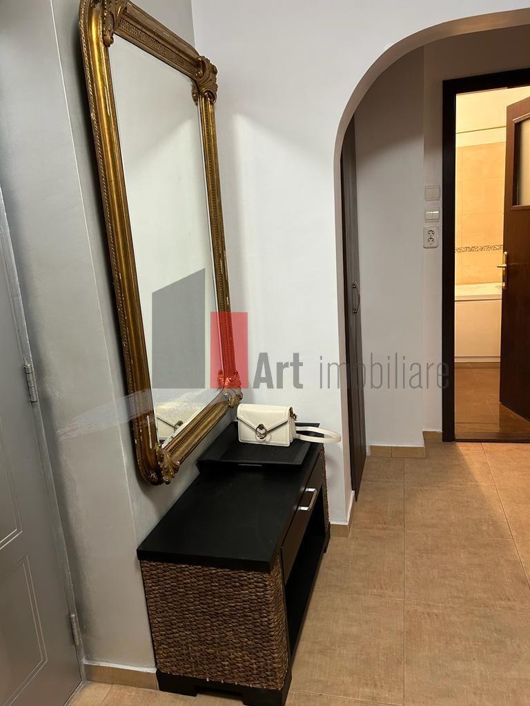 Apartament cu 2 camere de inchiriat in zona Calarasilor (ultracentral) - 12