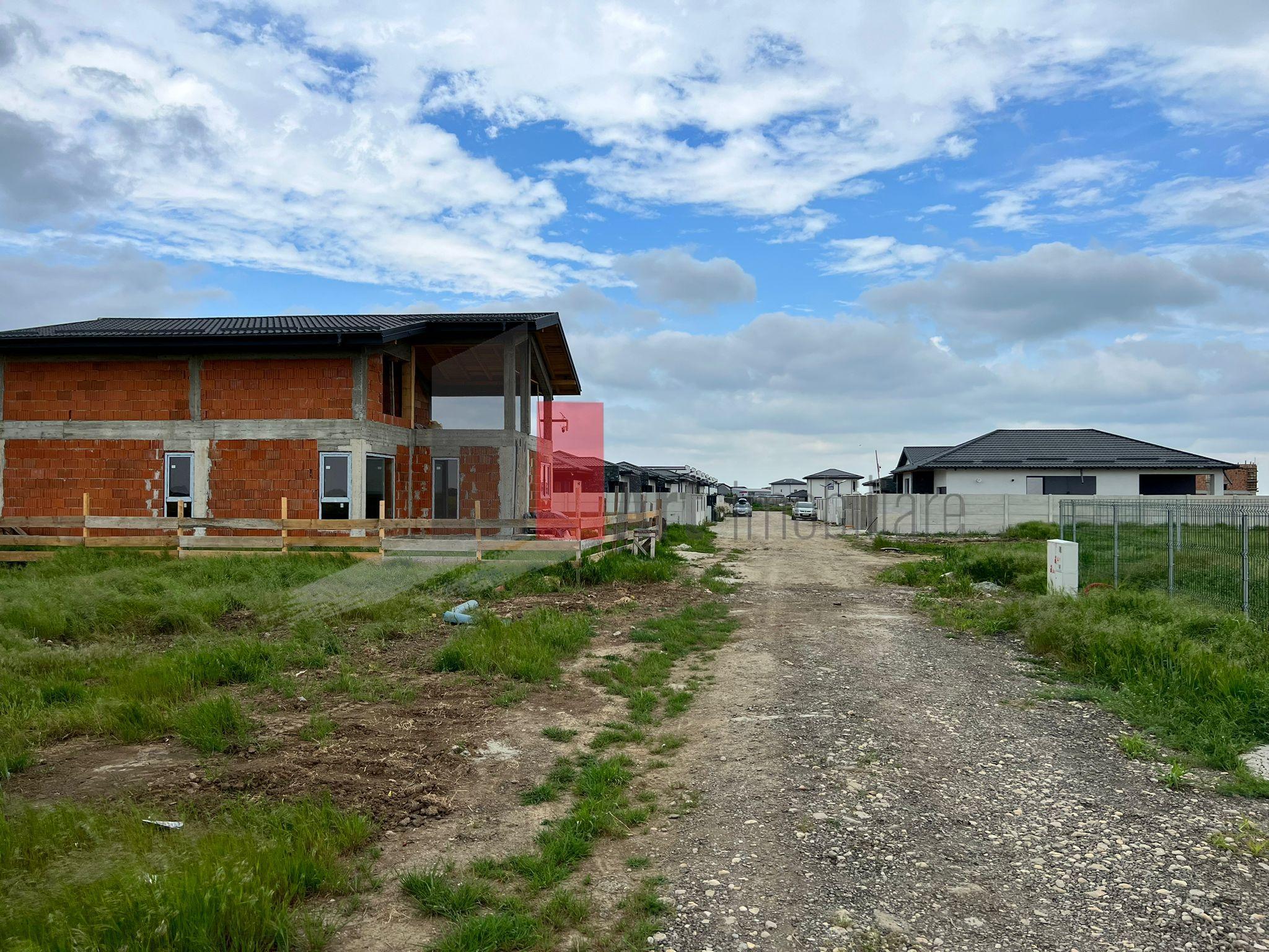 De vânzare 2 loturi de teren in comuna Berceni-Vidra - 2