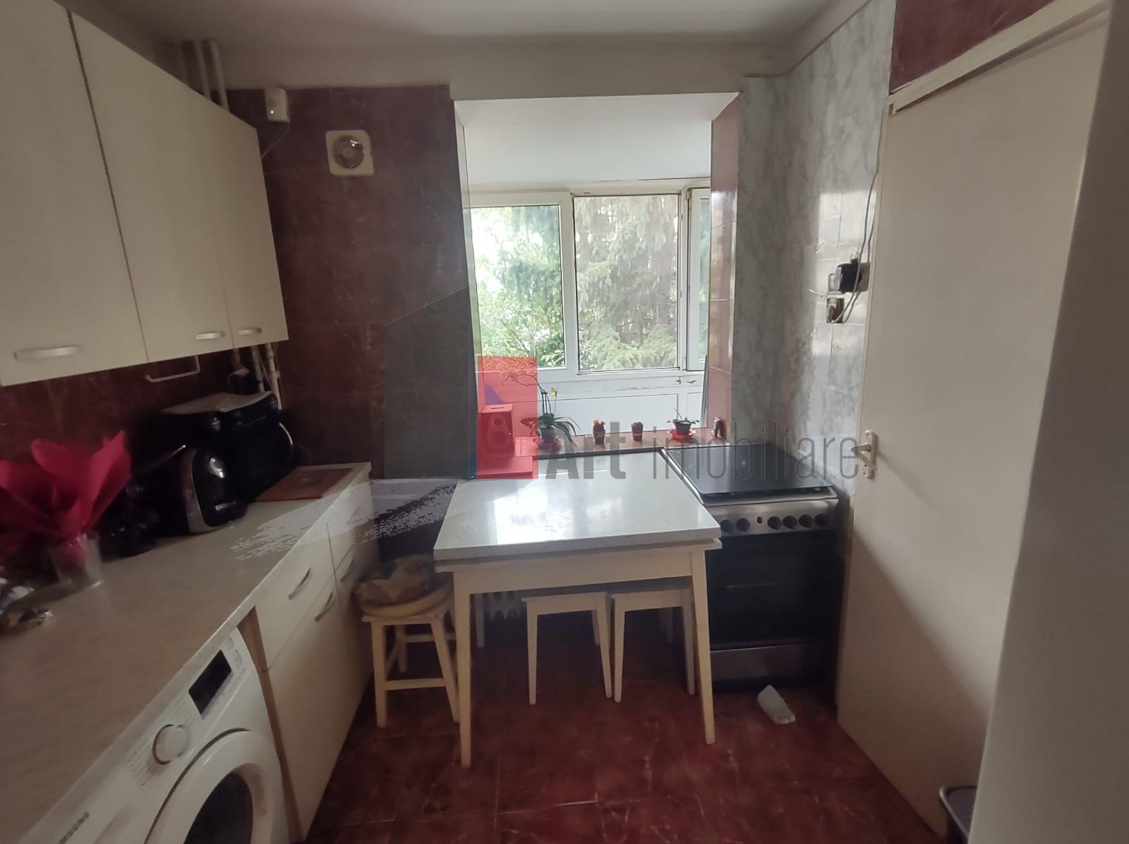 Vânzare apartament 3 camere Piața Sudului - Secuilor - 10
