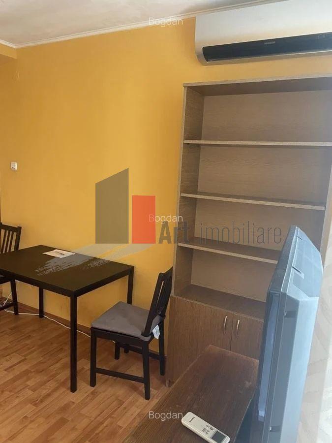Vânzare garsonieră Tineretului - 5