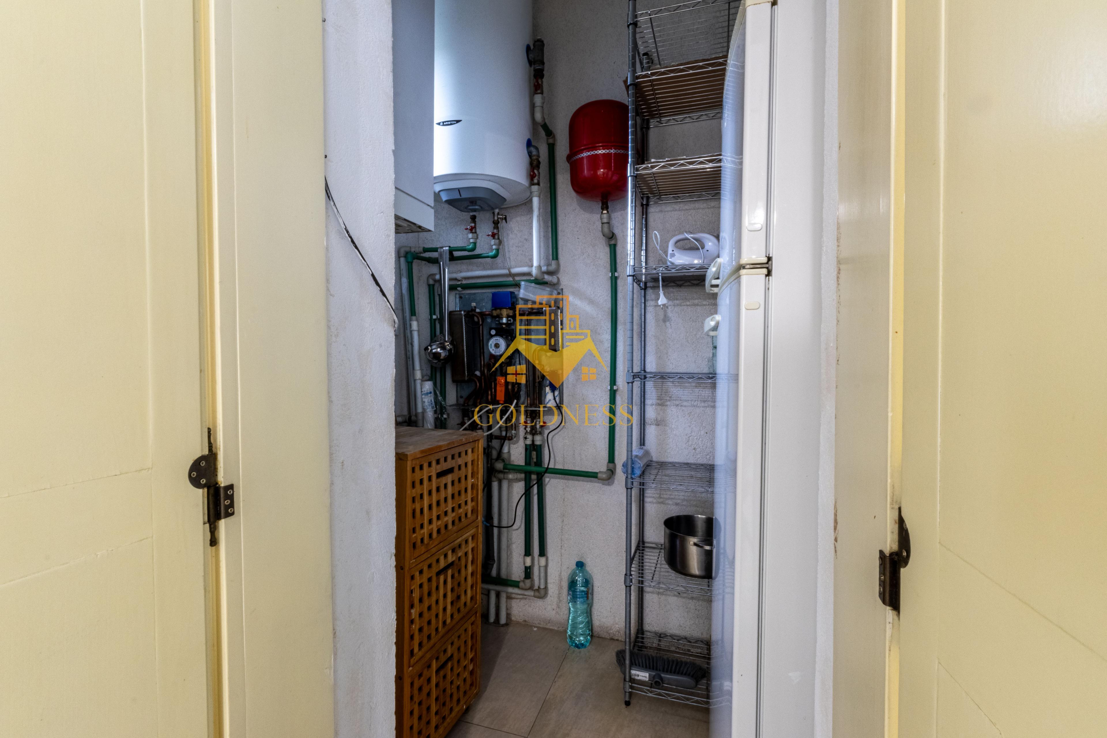 Casa individuala, 5 camere, dressing,garaj, 1000 mp gradina, Borhanci - 29