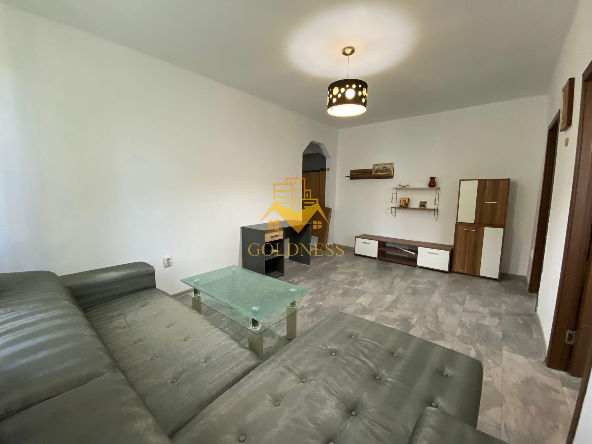 3 camere semidecomandate, Profi, Gara, Semicentral, Zona Horea - 3