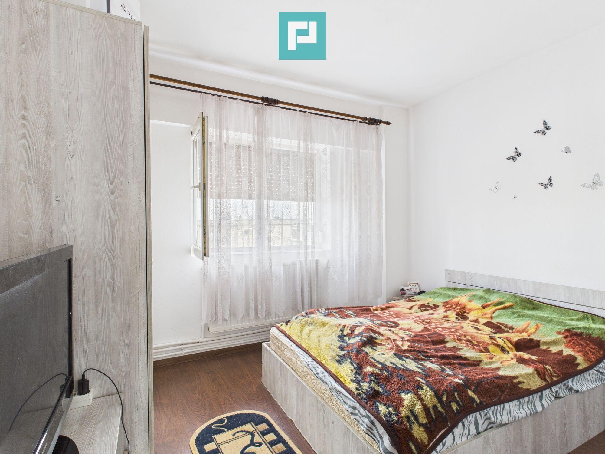 Apartament decomandat cu 2 camere în Aradul Nou - 10