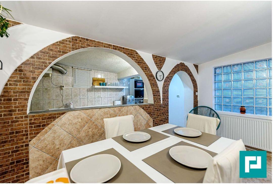 Proprietate cu 5 camere Aurel Vlaicu - 9