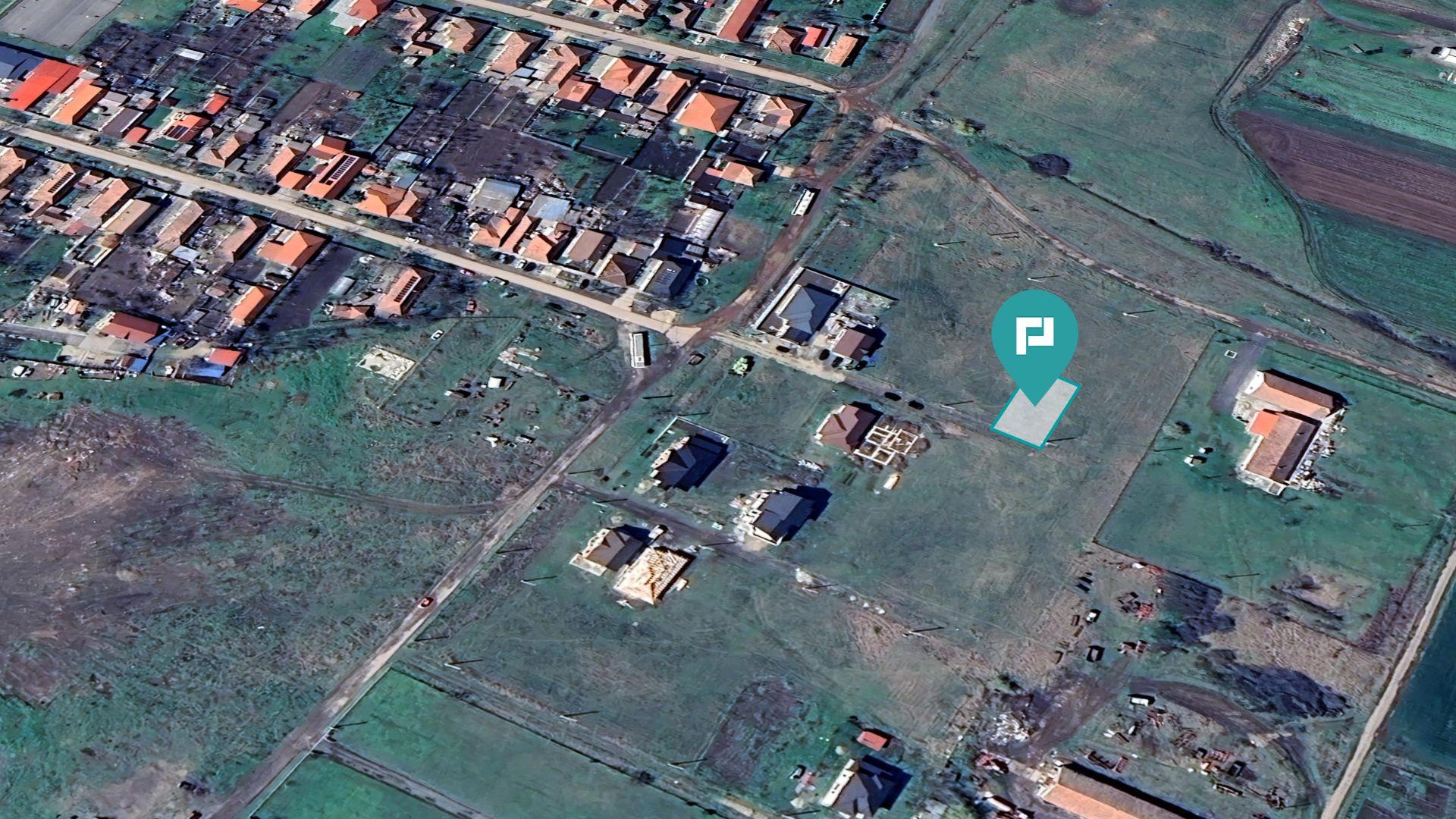 Loc de casa de 448mp în Livada - 1