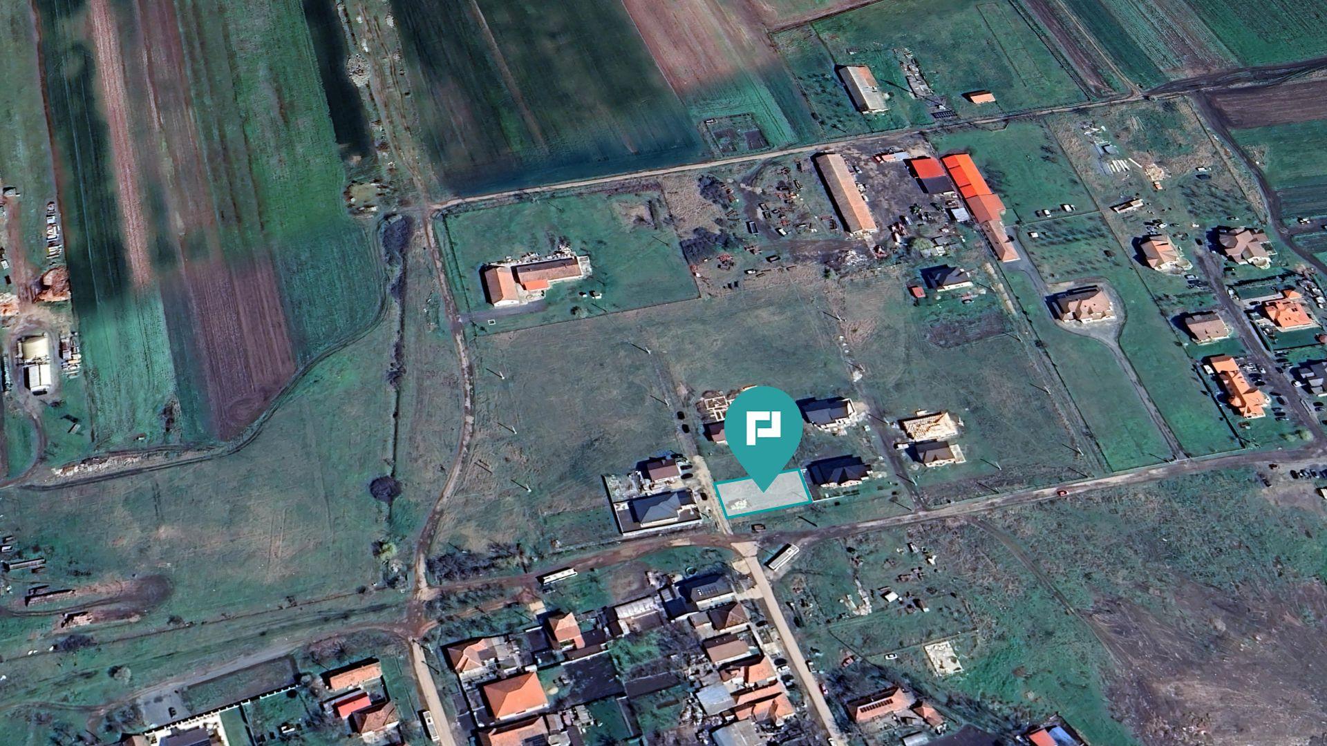 Loc de casa de 535mp în Livada - 3