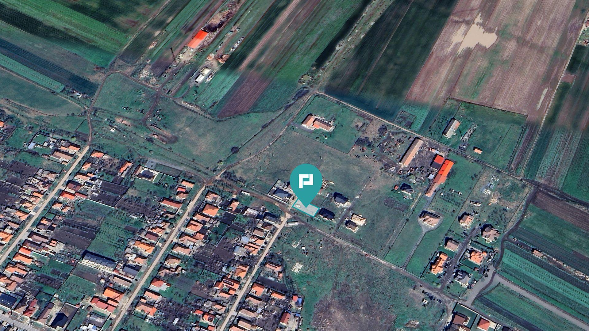 Loc de casa de 535mp în Livada - 4