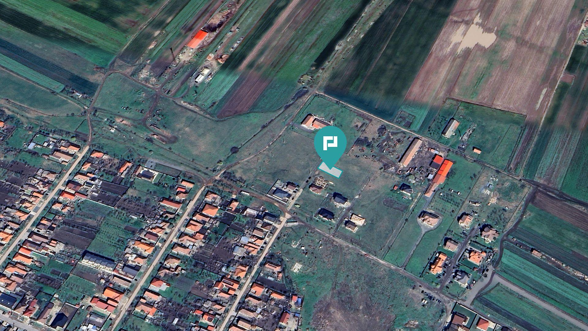 Loc de casa de 540mp în Livada - 4