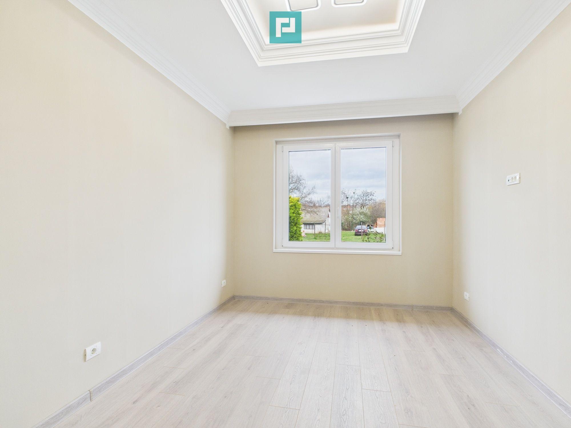 Duplex pe parter, 4 camere, Recaș - 10
