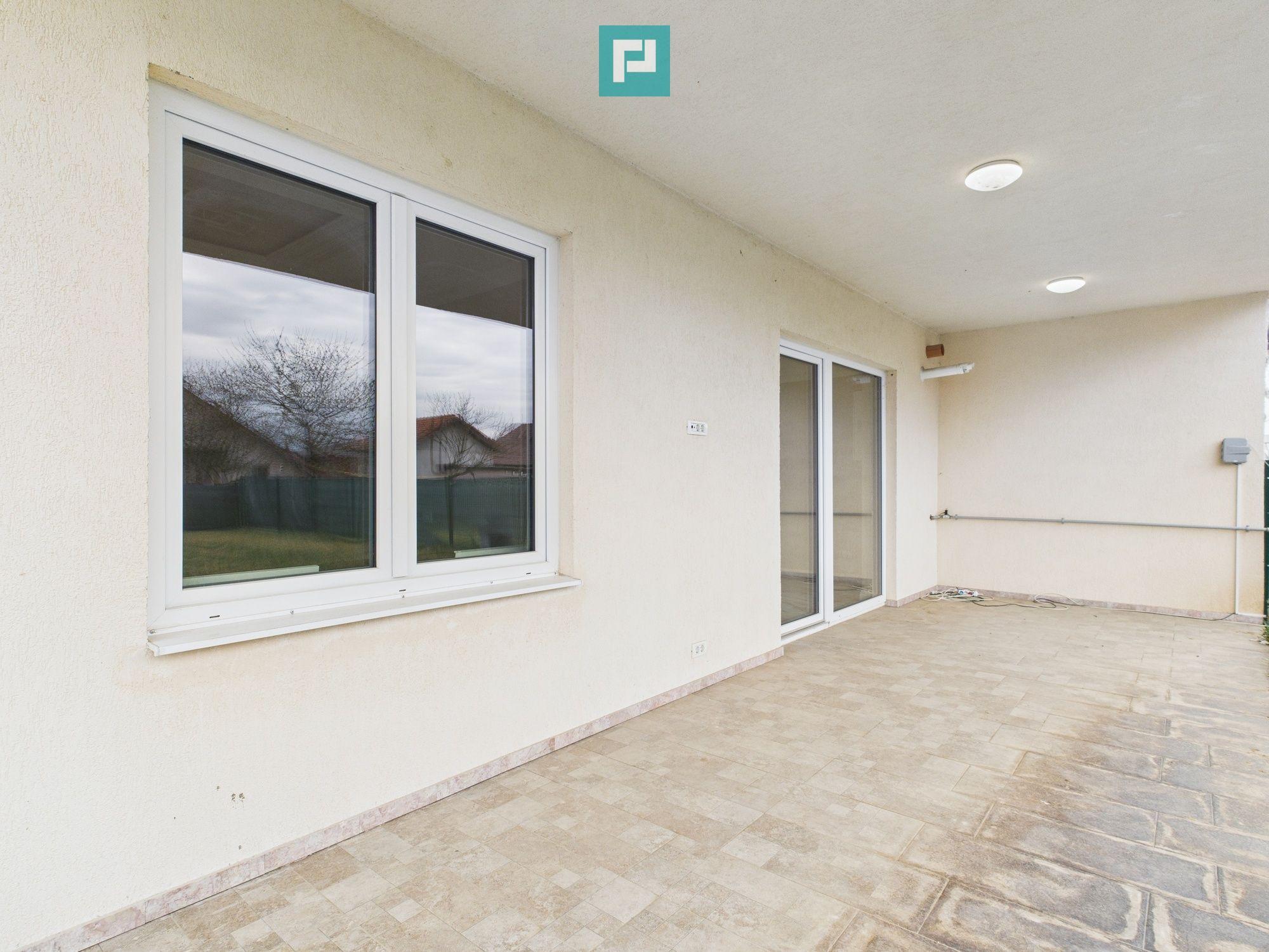 Duplex pe parter, 4 camere, Recaș - 15