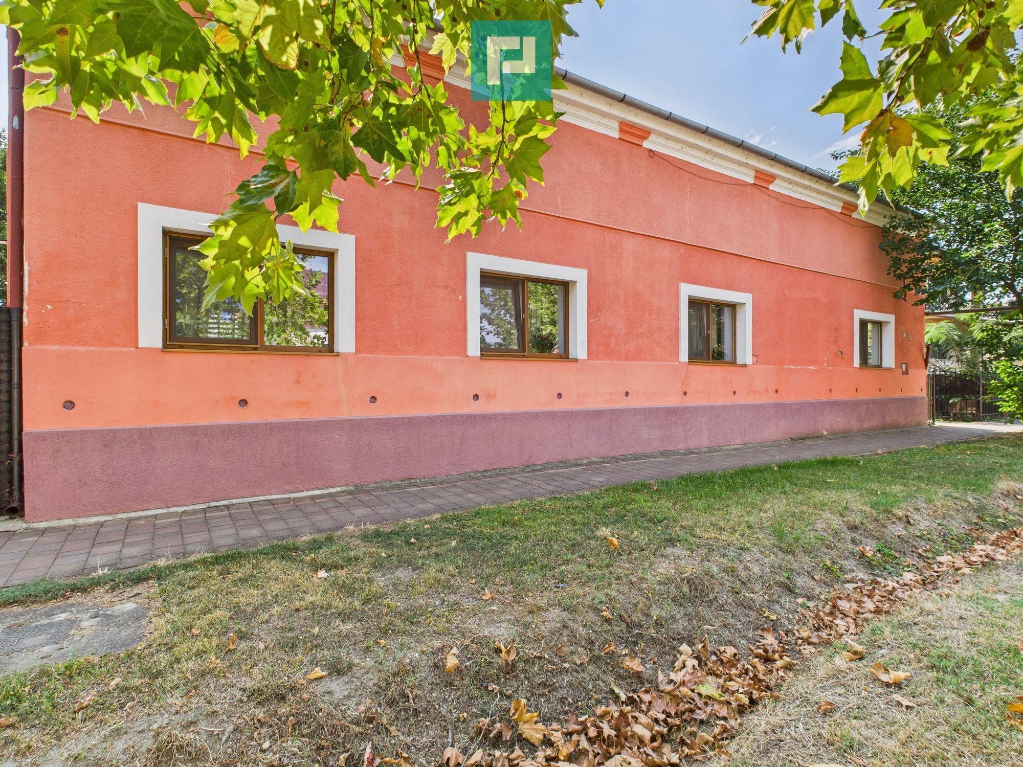 Casă cu 6 camere în Sânicolau Mare Timiș - 4