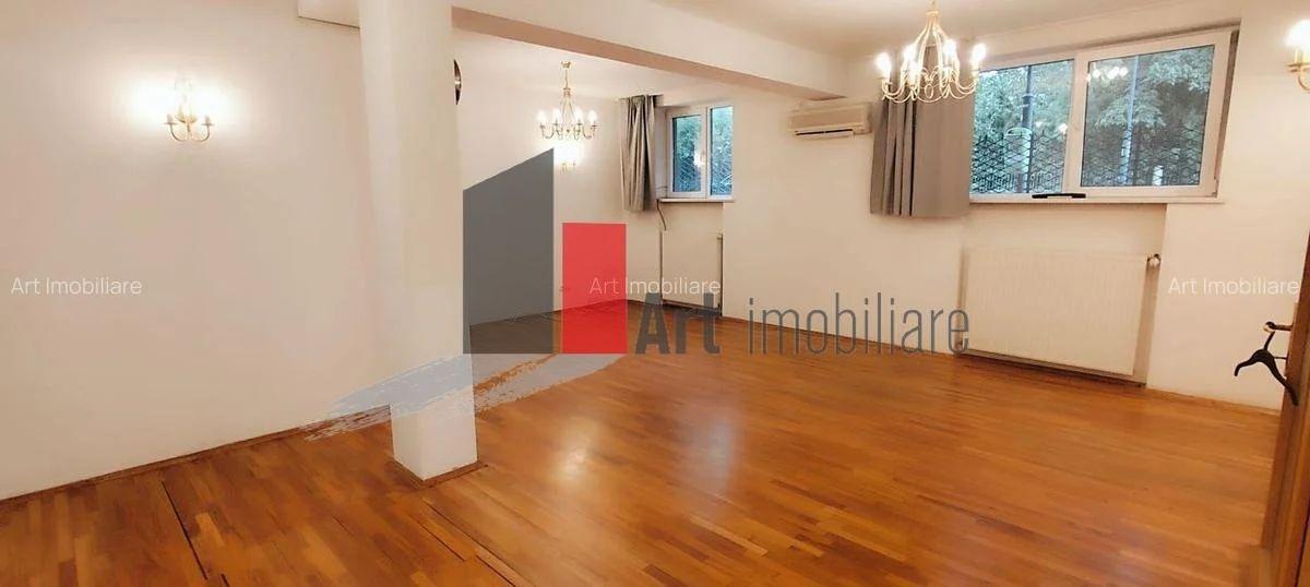 Spatiul "KONFORTA", intrare separata - 1
