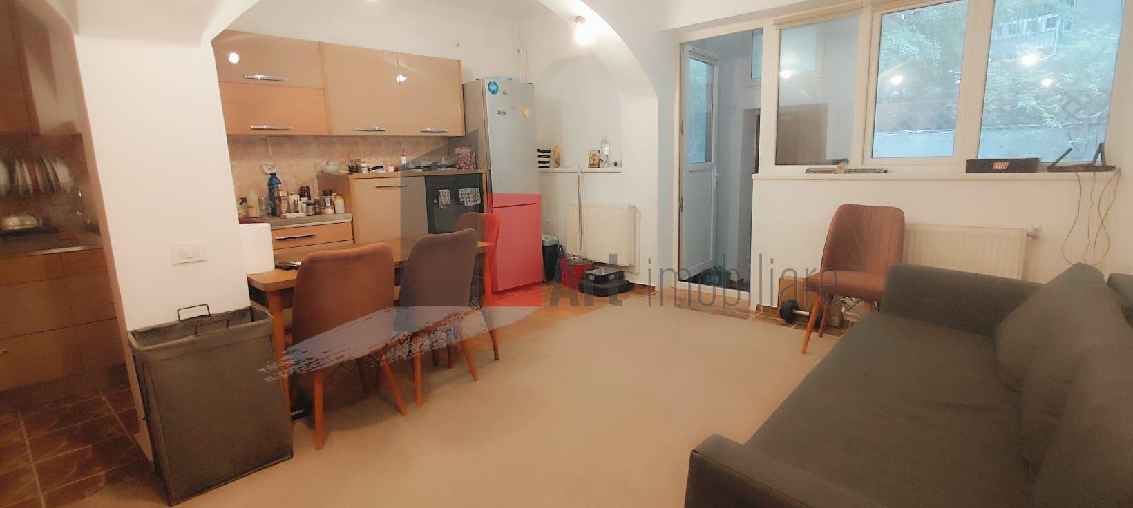 Casa "YENI" , constructie 2002, finisata complet - 5