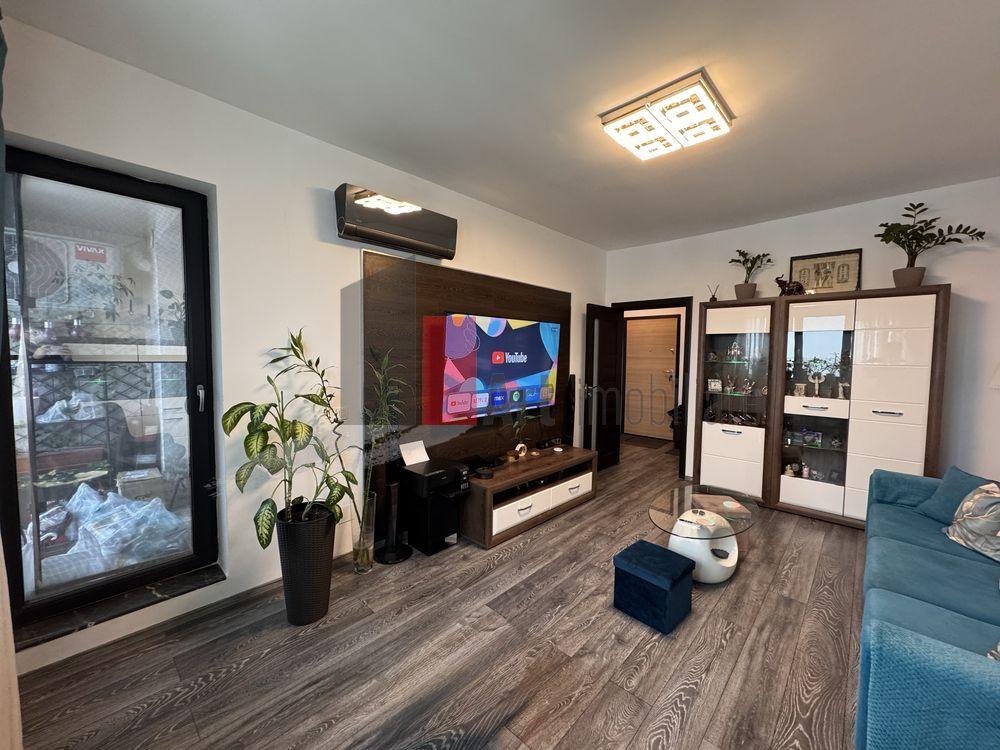 Inchiriez apartamet de 2 camere Politehnica, metrou, - 1