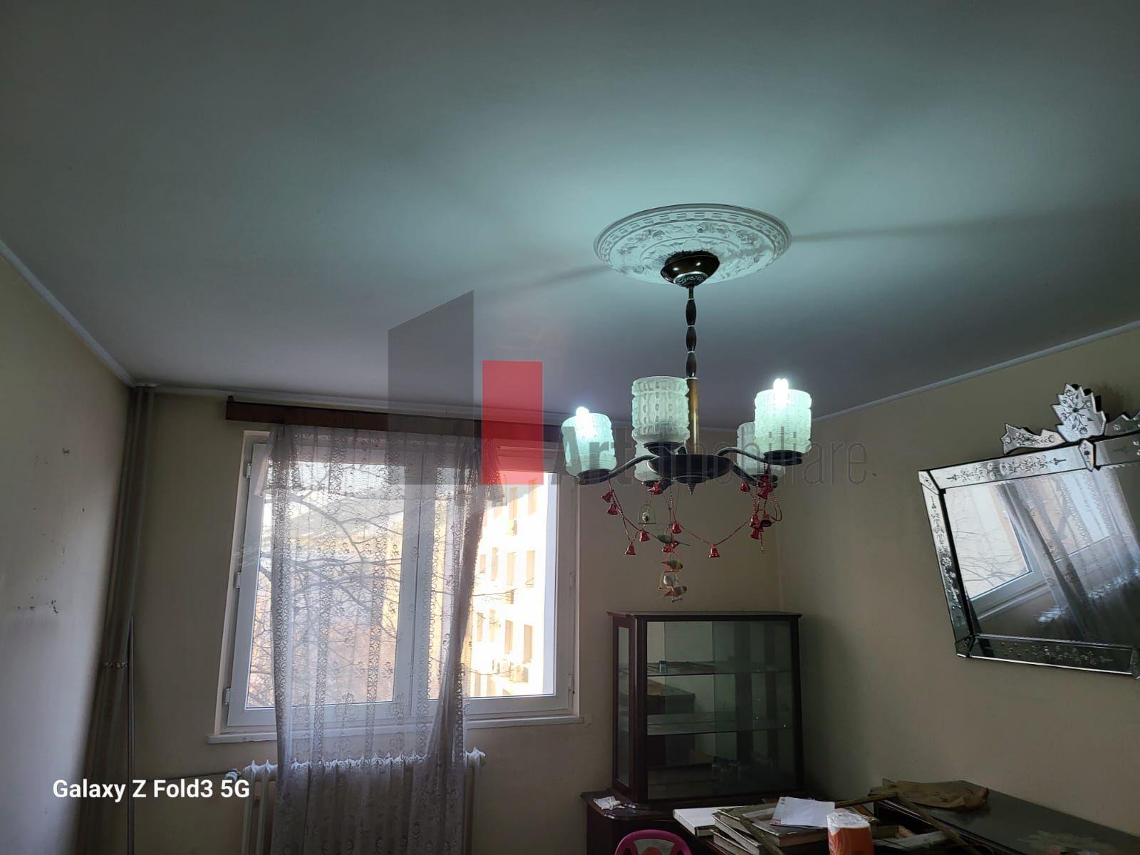 Apartament 3 camere Titan liceul Dante - 2
