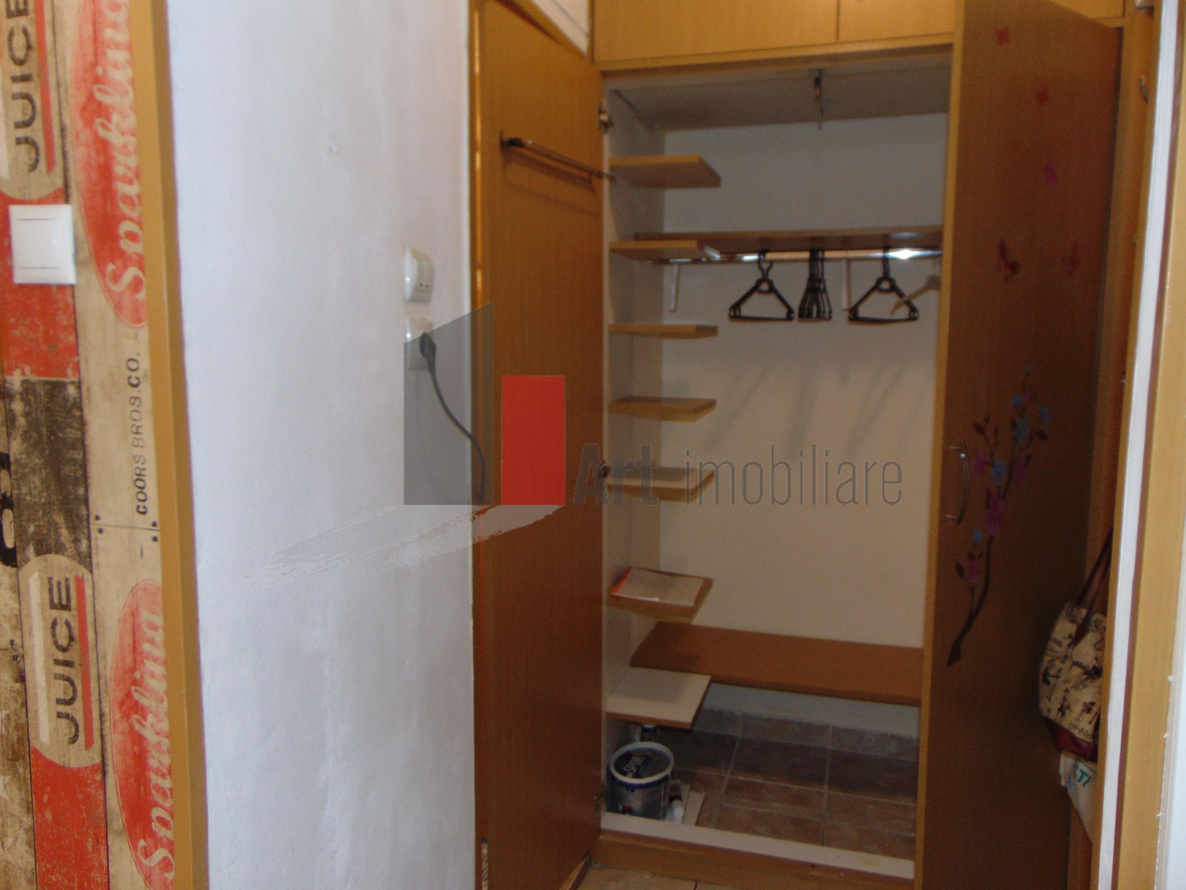 Apartament cu o camera, garsoniera Titan metrou - 13