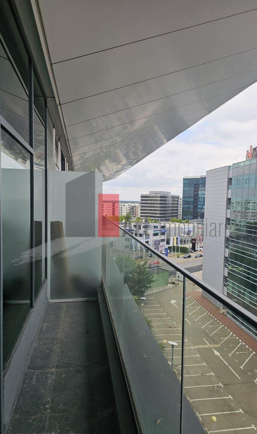 STUDIO CU PRIVELISTE PANORAMICA SI TERASA IN ONE NORTH LOFTS PIPERA - 9