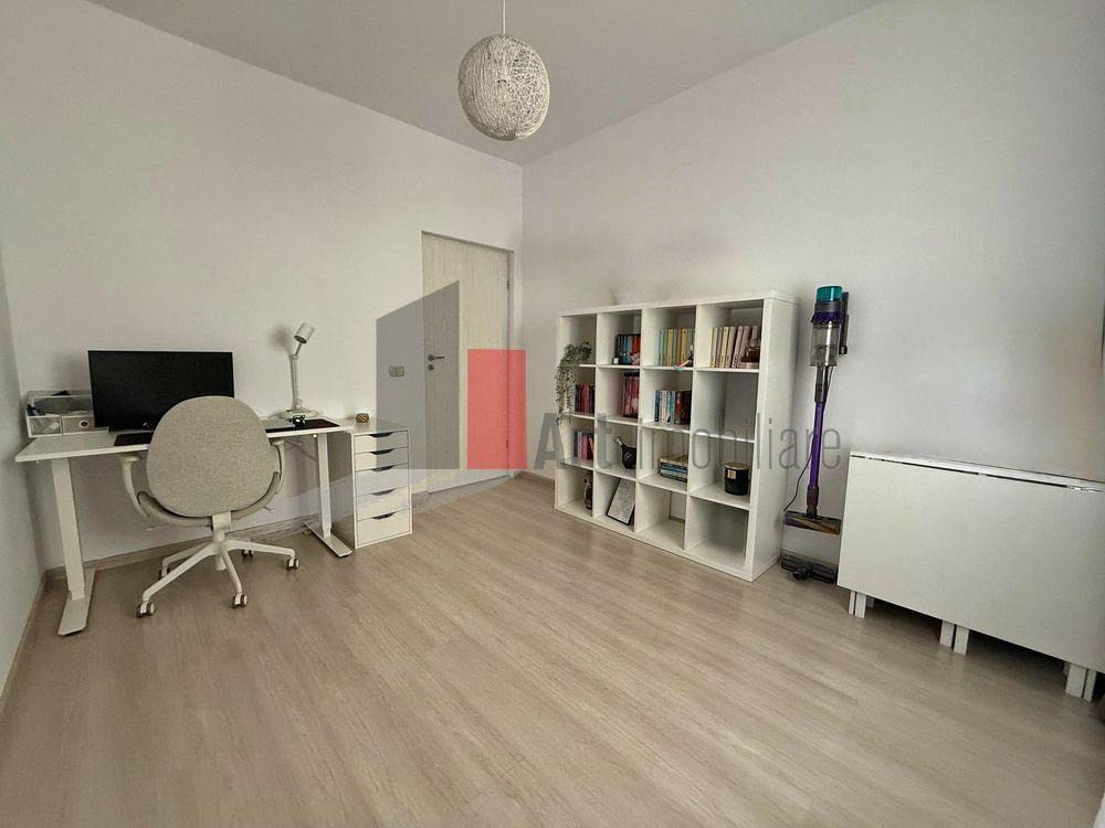 Apartament 3 camere, 80 mp cu parcare inclusa - Padurea Roşu -Militari - 8