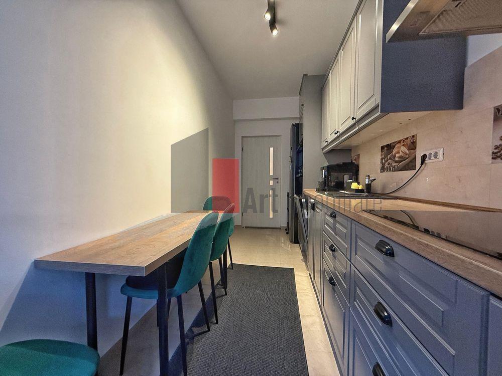 Apartament 3 camere, 80 mp cu parcare inclusa - Padurea Roşu -Militari - 3
