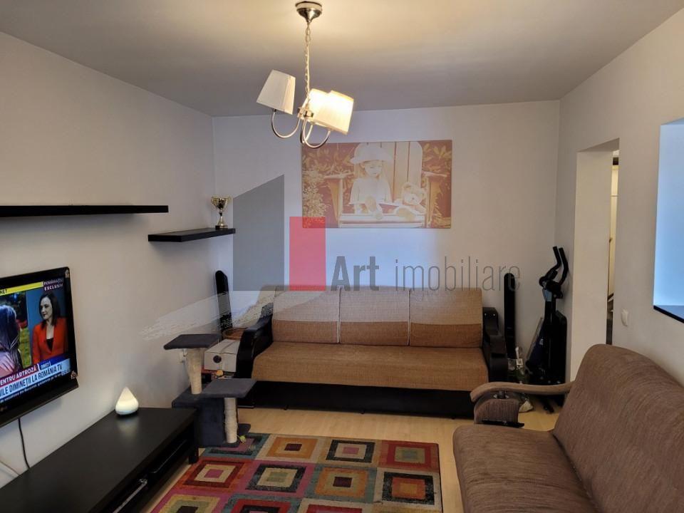 Apartament ideal de 3 camere la doar 50m de parc – gata de mutare! - 1