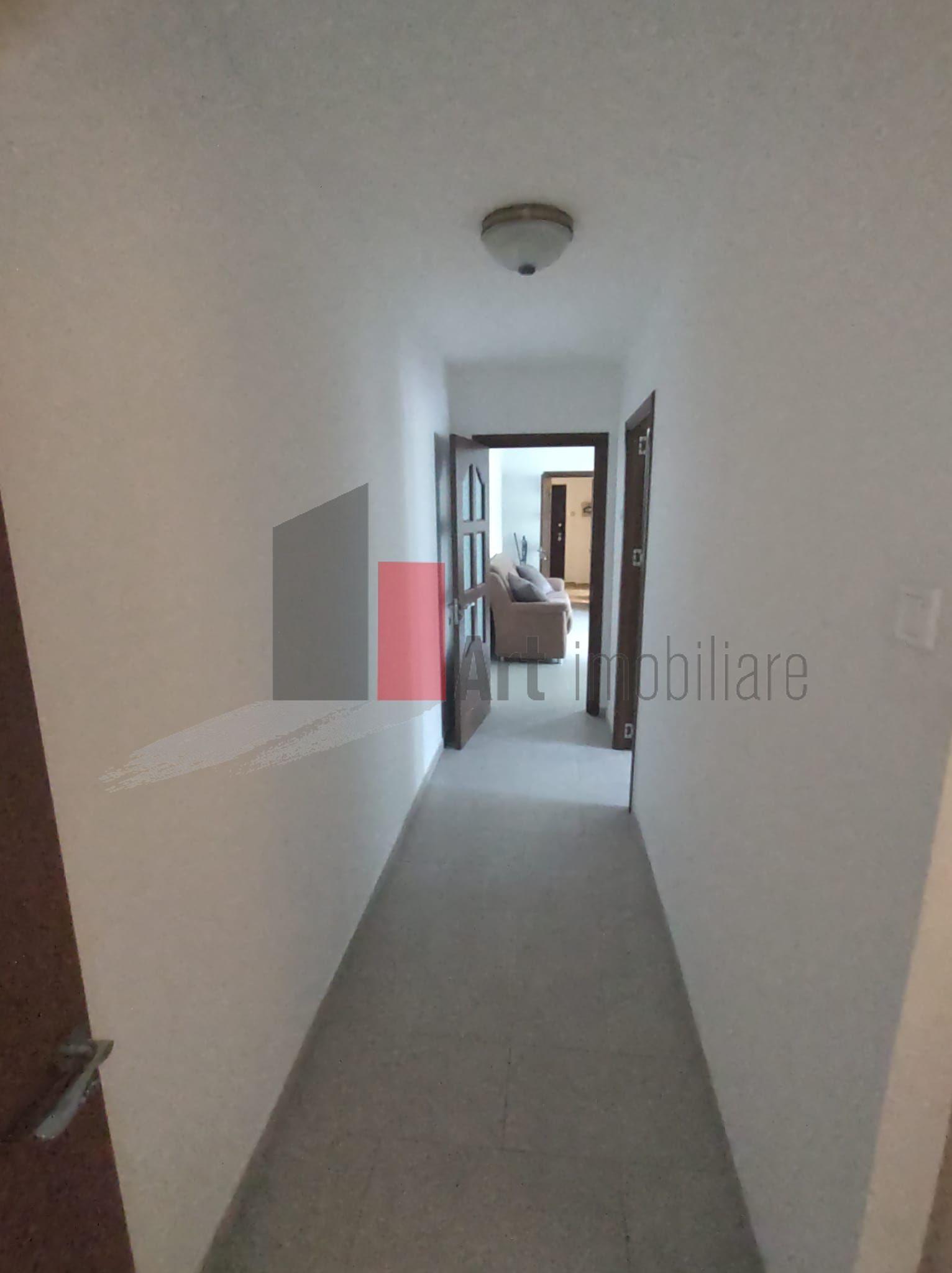Vânzare apartament 3 camere 2 băi cu centrală Brâncoveanu - Covasna - 3
