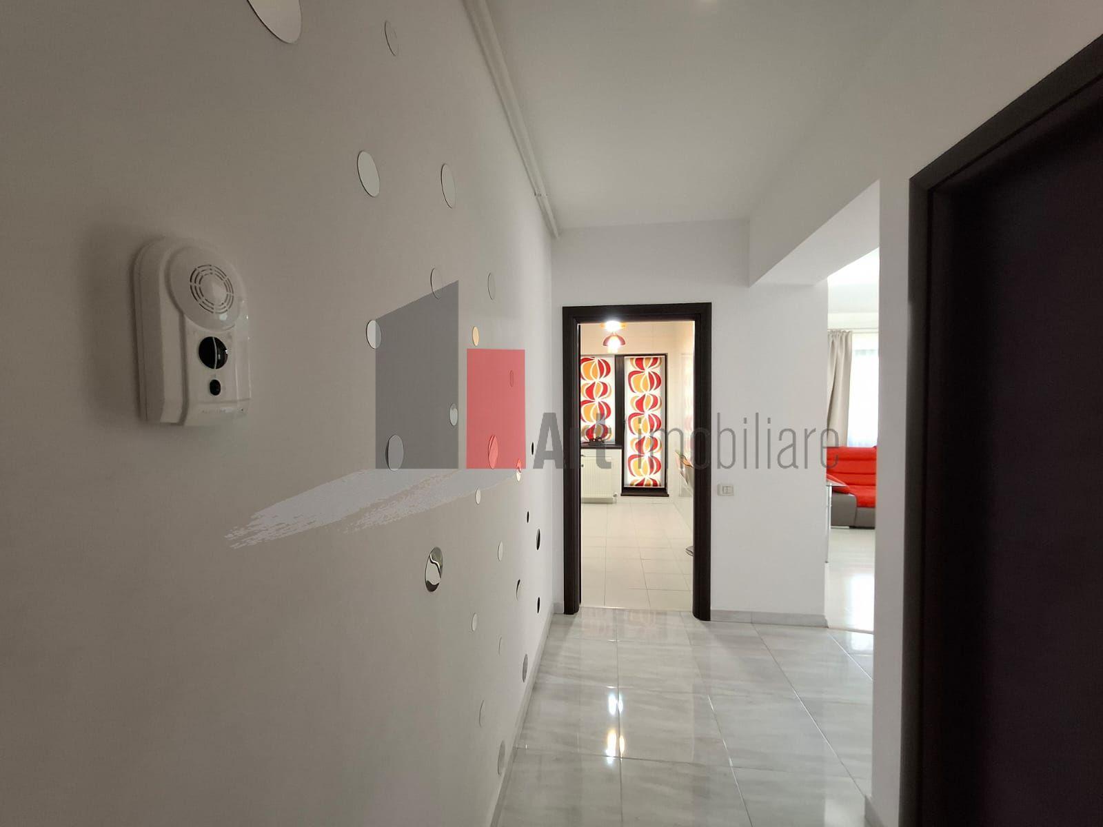 Apartament Piata Unirii, bloc 2013, liber - 11