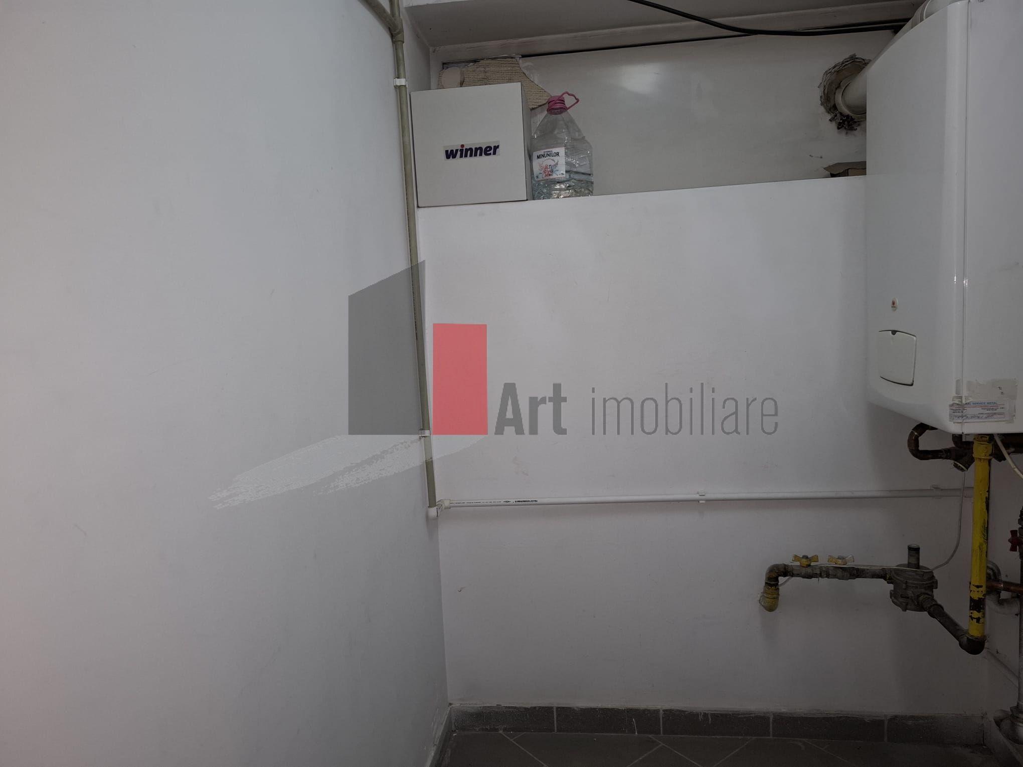 Spatiul "NESTALAN", complex comercial, Gara de Est - 15