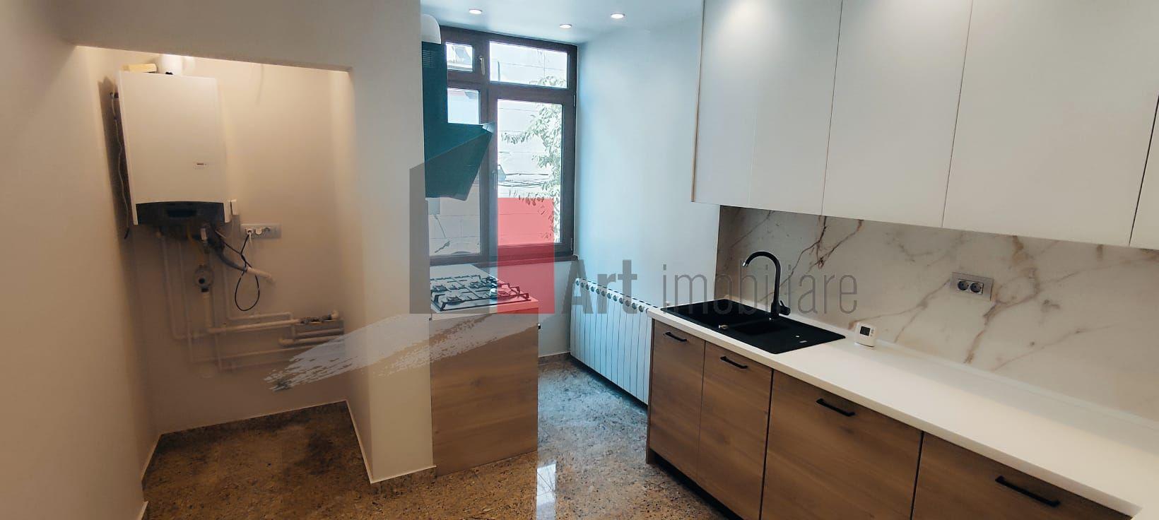 Apartament Piata Victoriei-Capitale, et.1 - 14