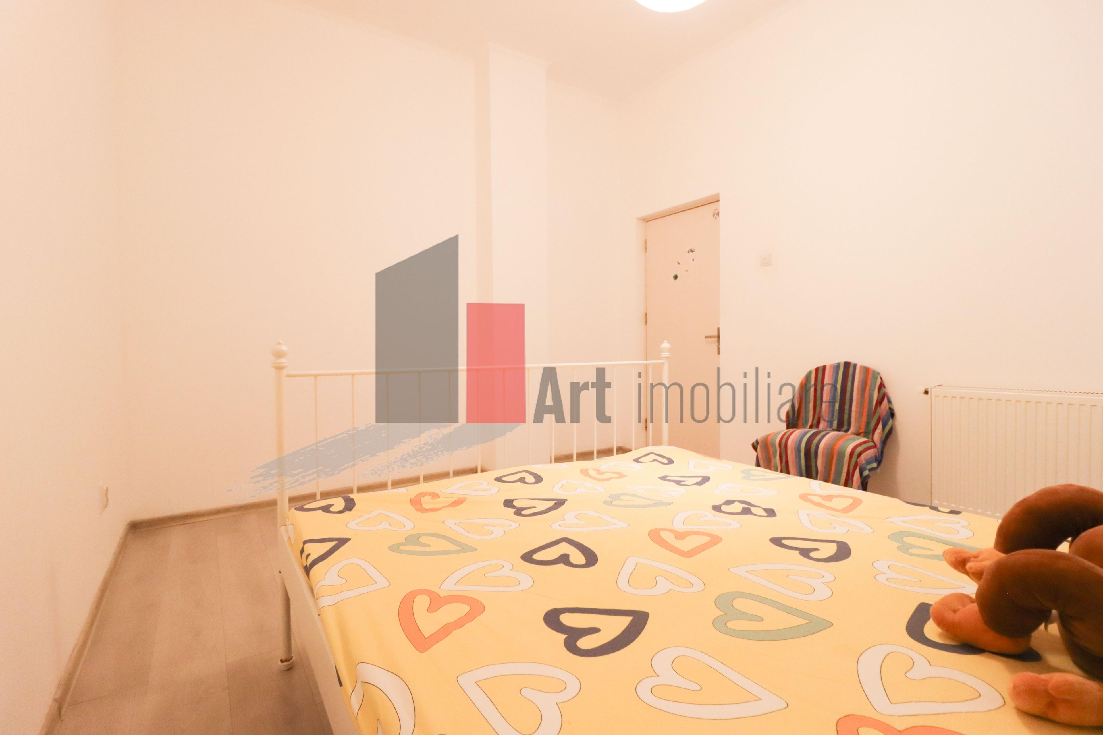 Apartamentul "REHEGUA" , stradal, bloc "REABILITAT" - 9