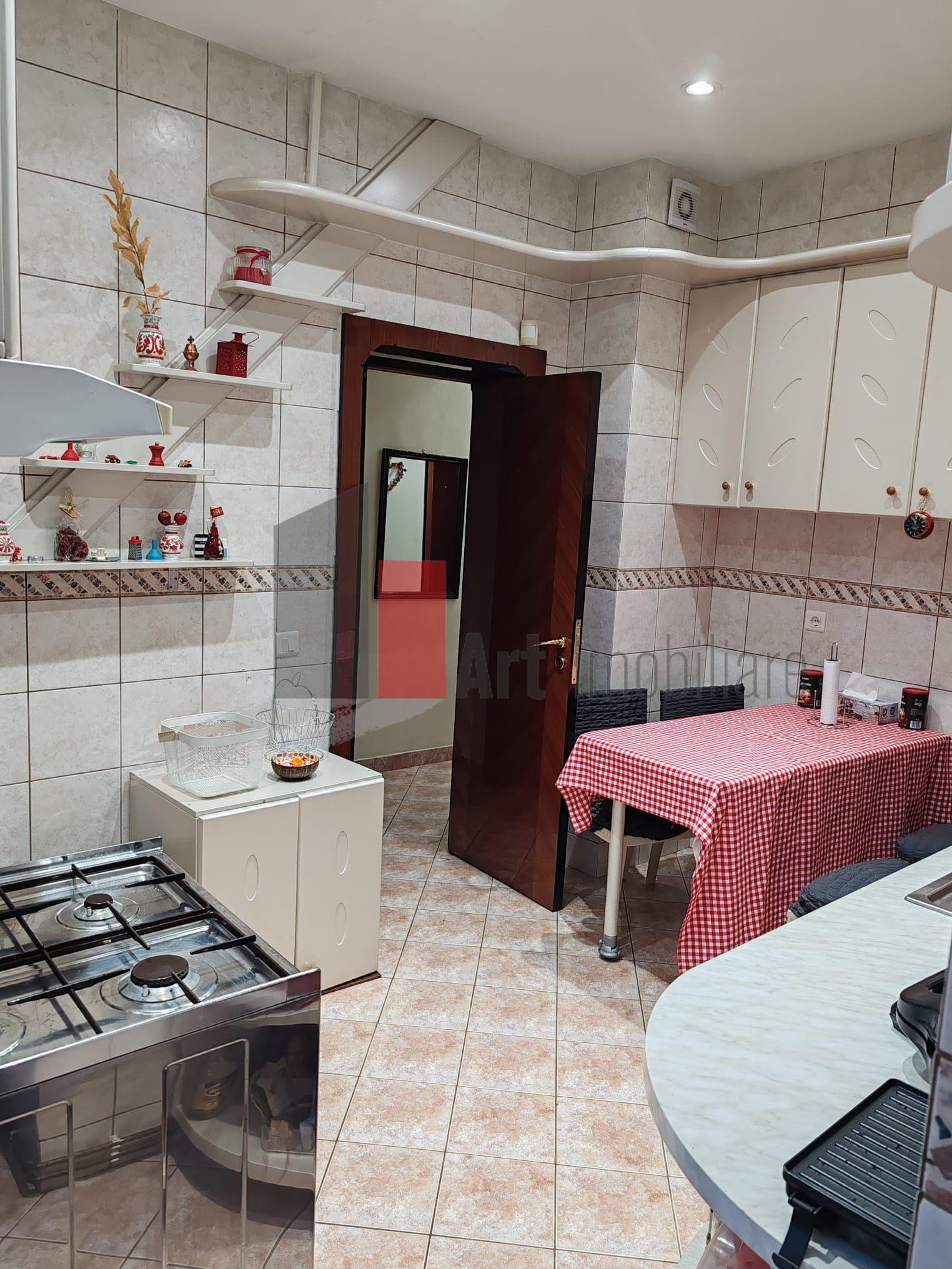 Apartament 4 camere Vasile Lascar - 14