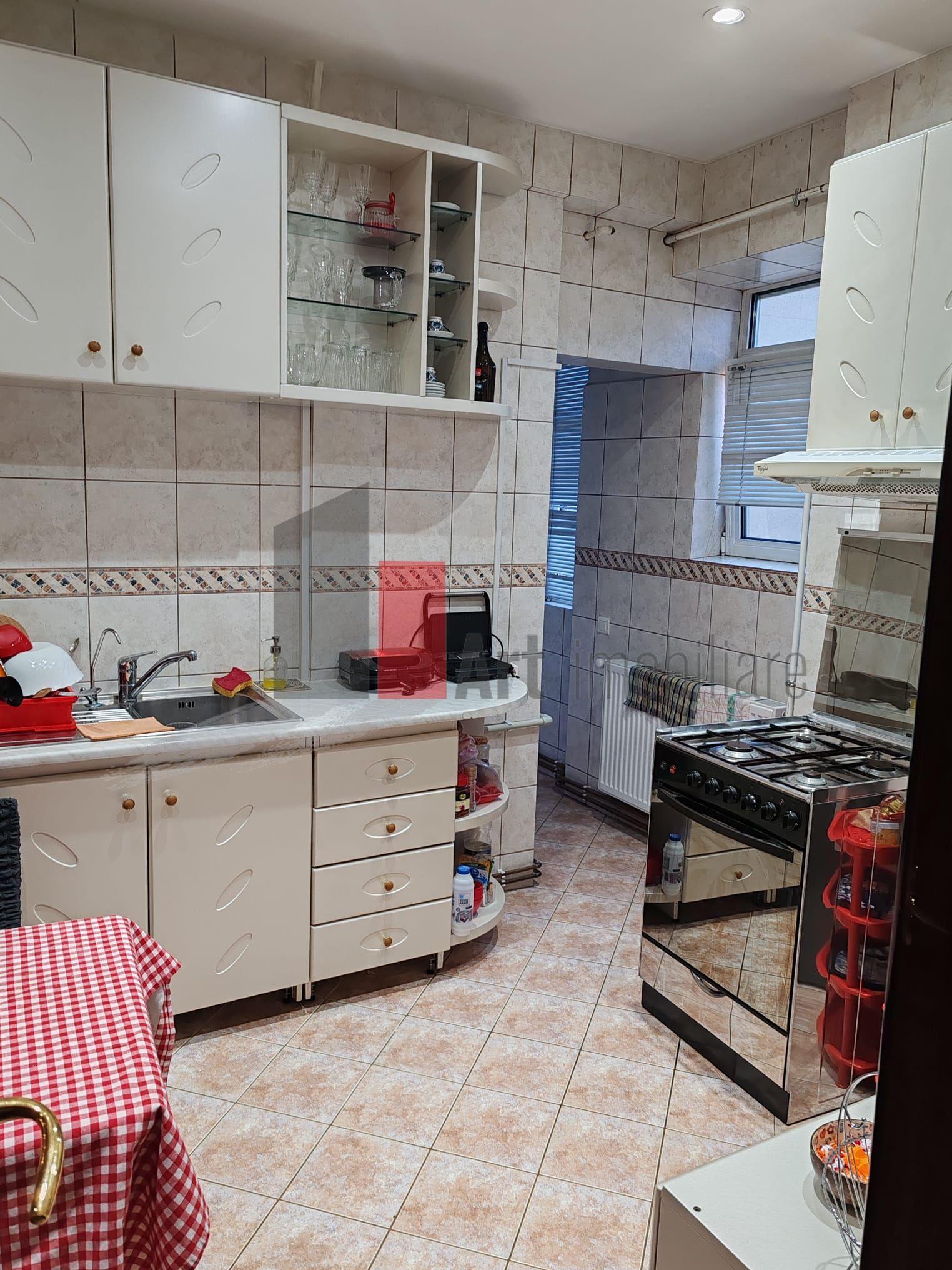 Apartament 4 camere Vasile Lascar - 10