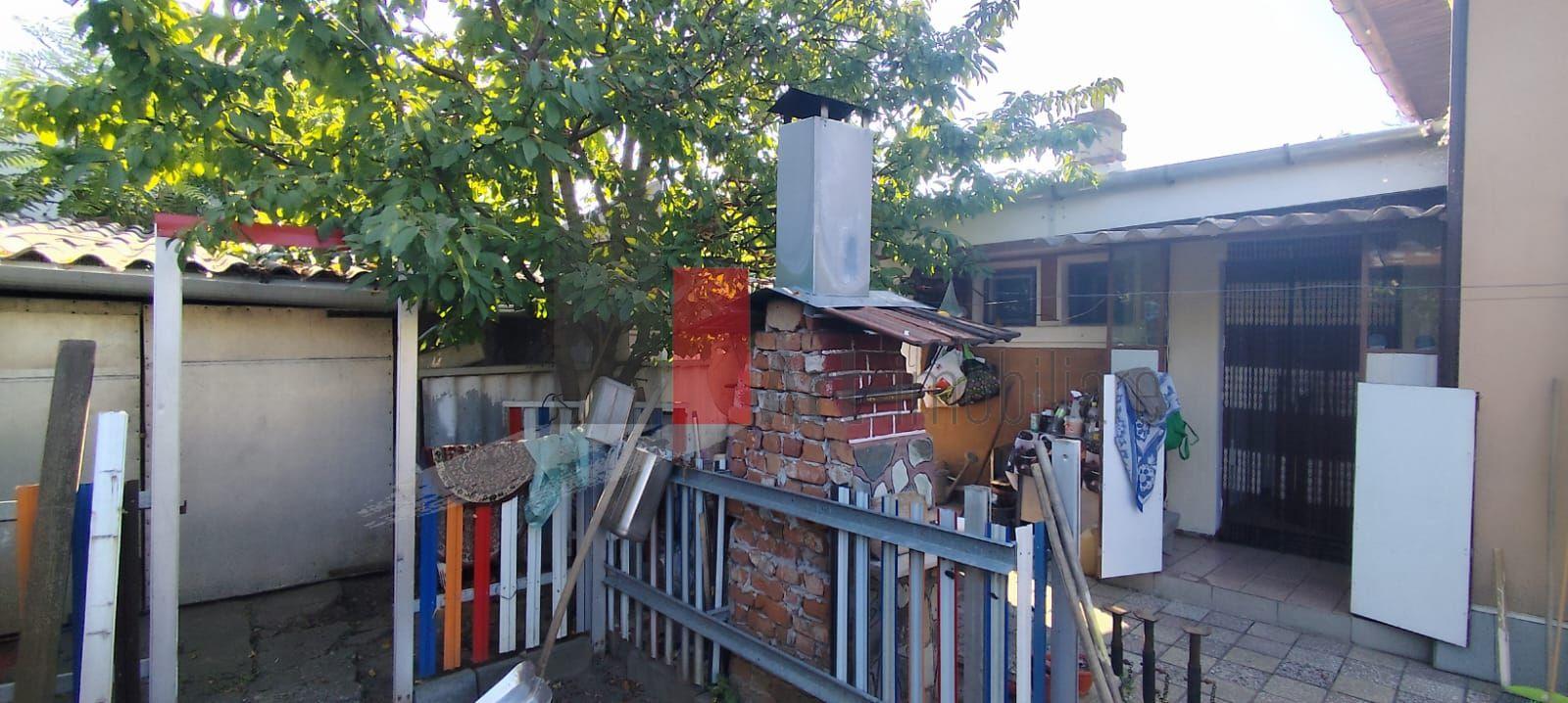 Casa de vanzare + teren in zona Jiului (Bucurestii Noi) - 35