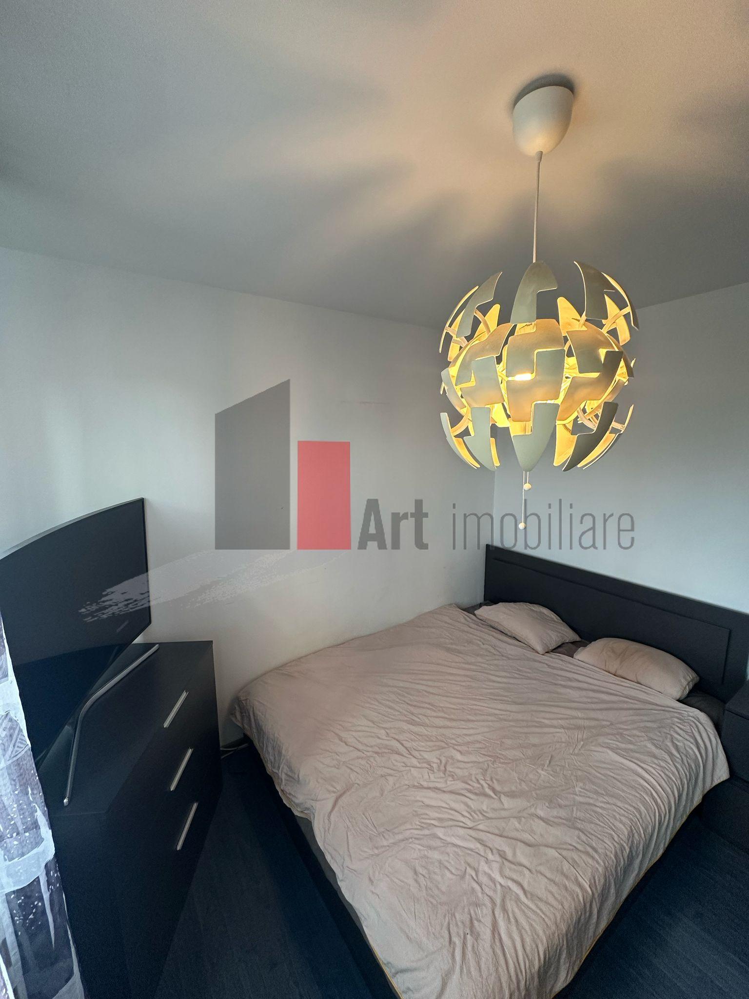 Apartament cu 3 camere în Zona 1Decembrie - 11