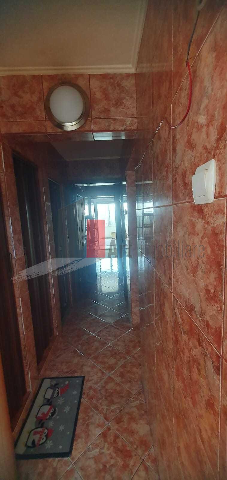 Vand apartament 4 camere 90 mp Militari Politehnica - 2