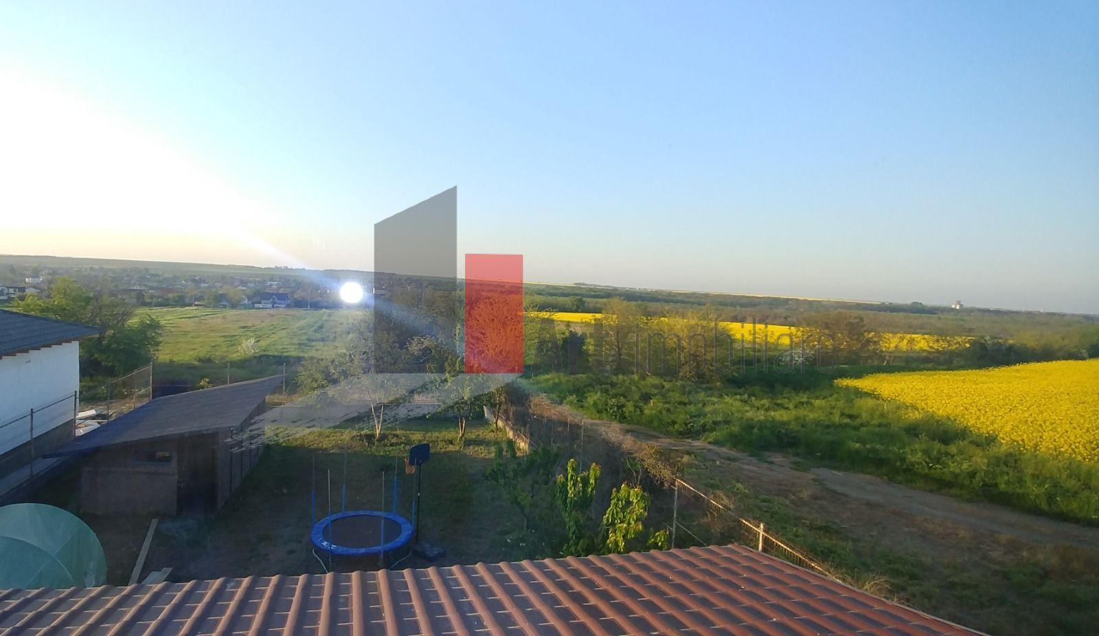 Casa individuala Valu lu Traian - teren mare 1000 mp - 4