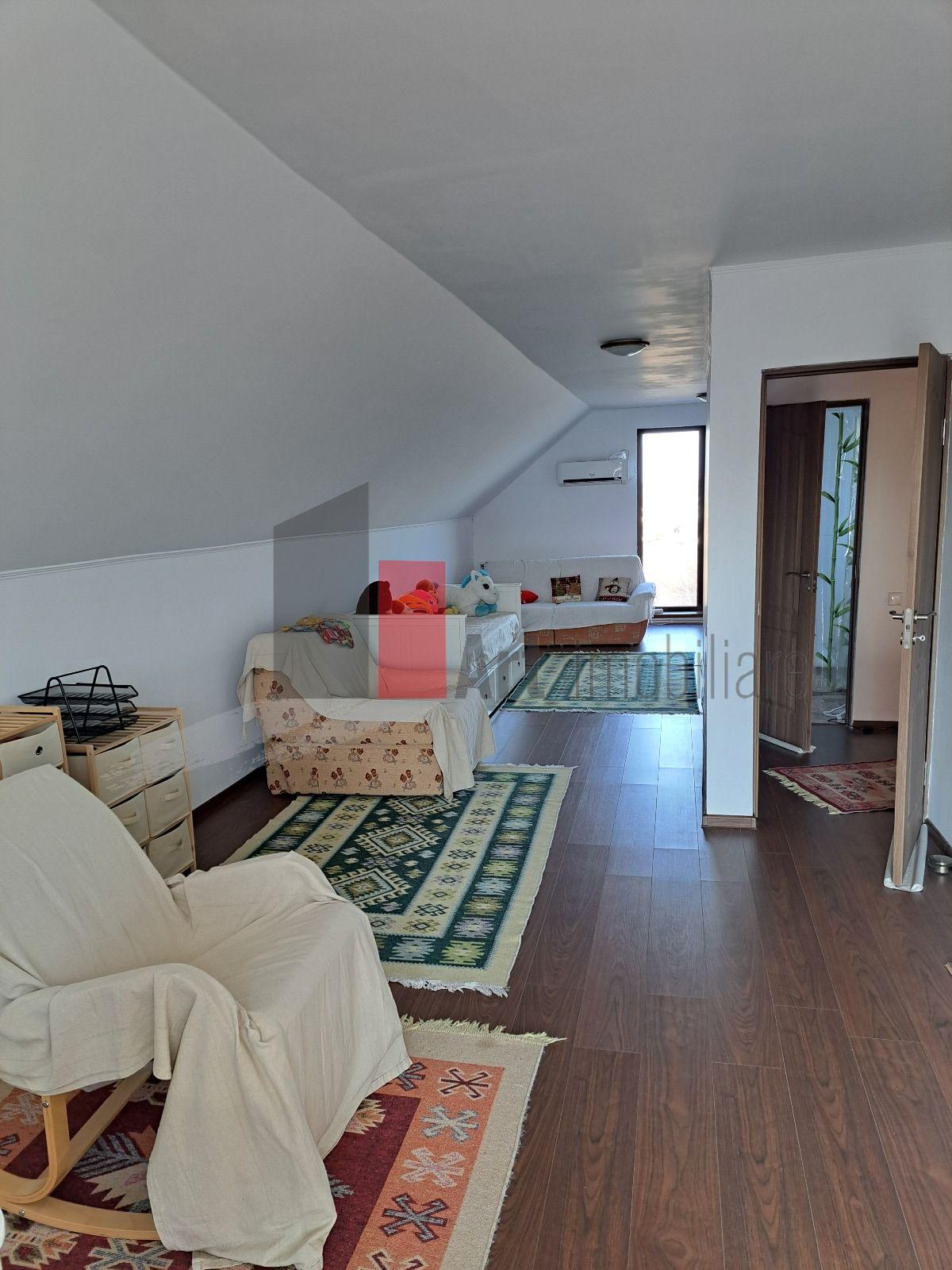 Casa individuala Valu lu Traian - teren mare 1000 mp - 14