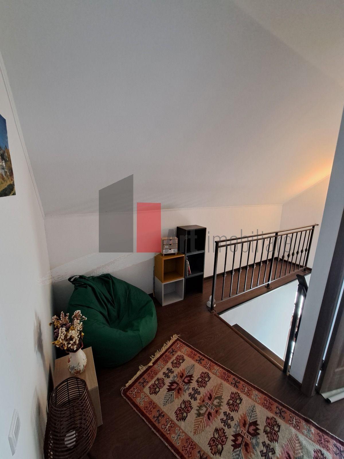 Casa individuala Valu lu Traian - teren mare 1000 mp - 13