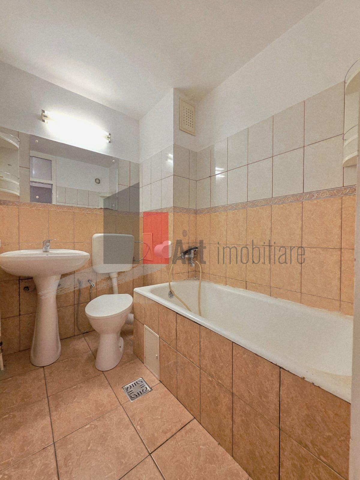 Apartament spațios cu 4 camere Crangasi - 13
