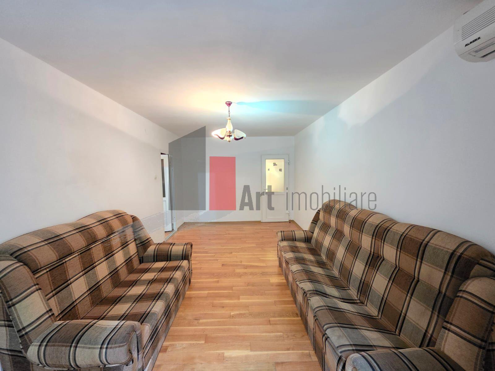 Apartament spațios cu 4 camere Crangasi - 11