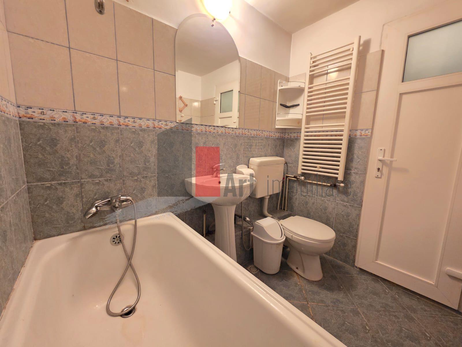 Apartament spațios cu 4 camere Crangasi - 10