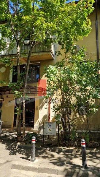 Primaverii, bloc cu regim mic de inaltime, locuit sau investitie - 6