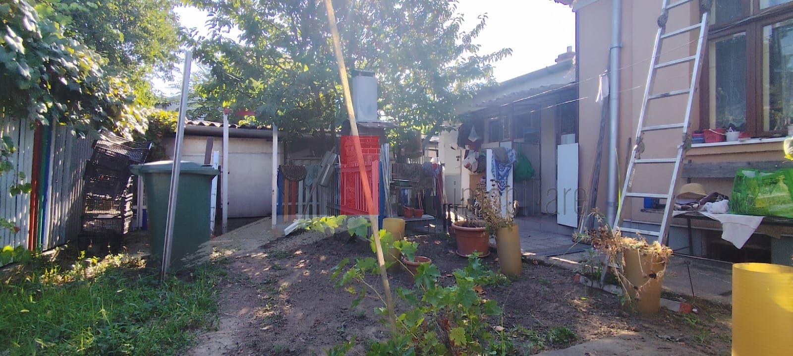 Casa de vanzare + teren in zona Jiului (Bucurestii Noi) - 23