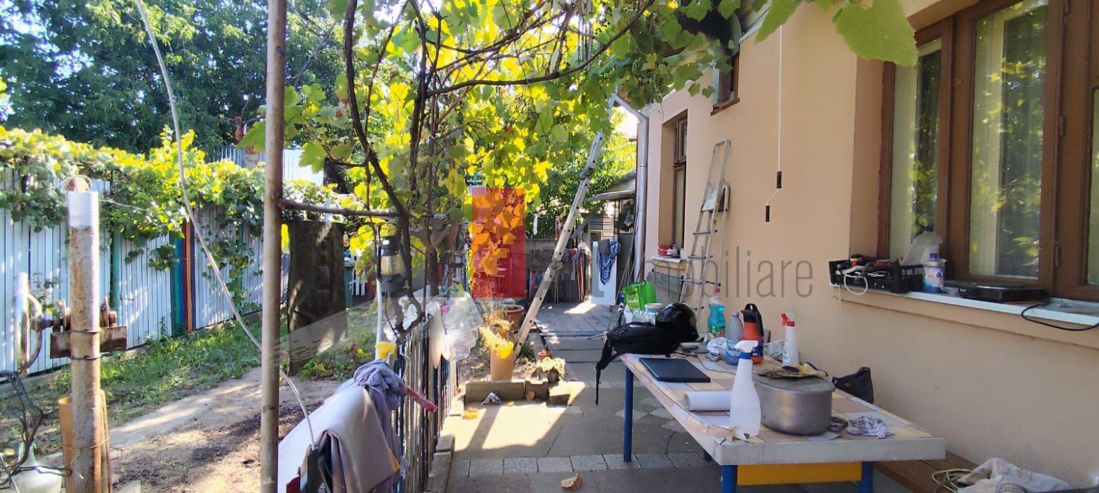 Casa de vanzare + teren in zona Jiului (Bucurestii Noi) - 5