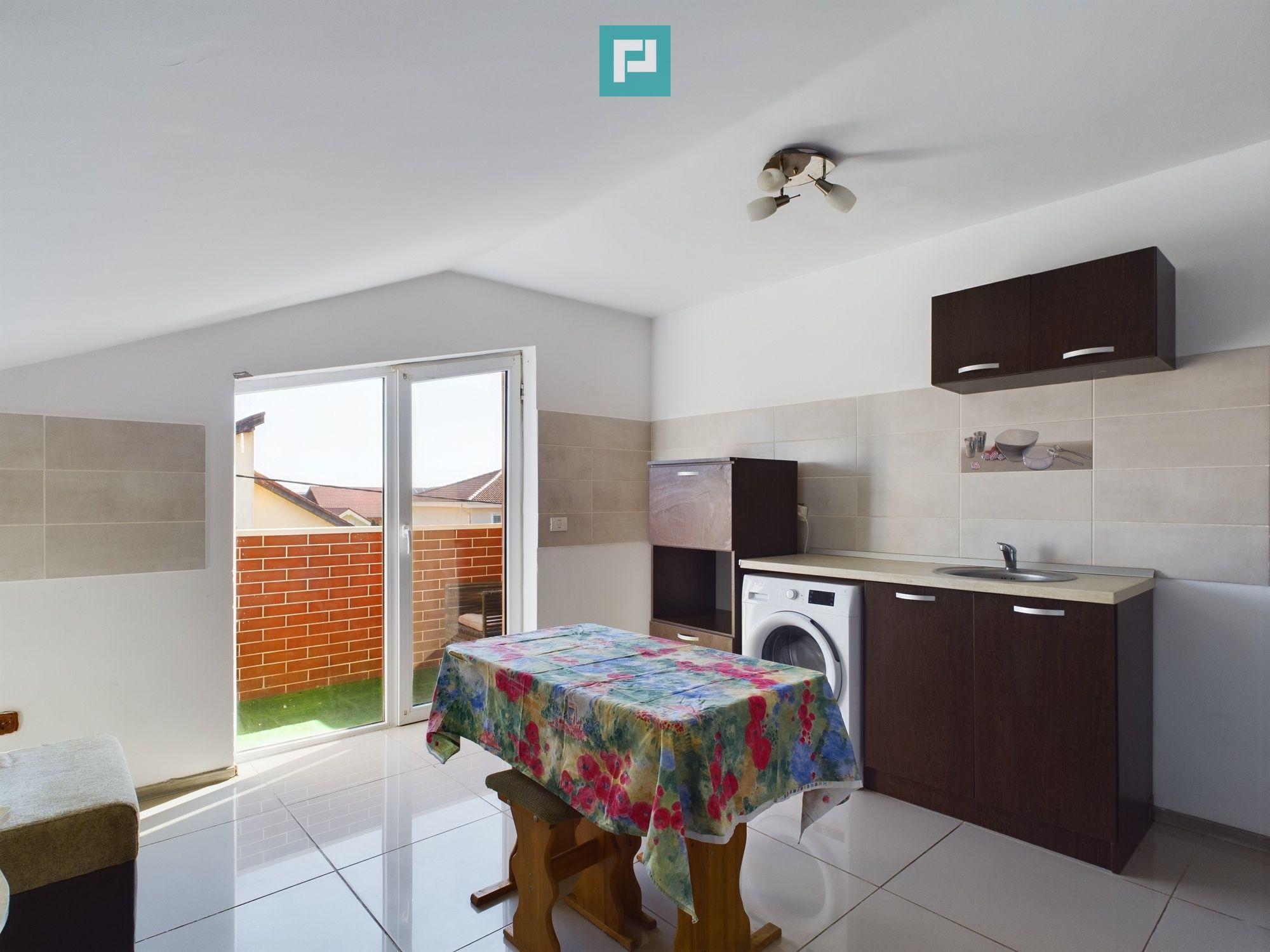 Apartament 3 camere, spațios, mobilat, în Chișoda - 8