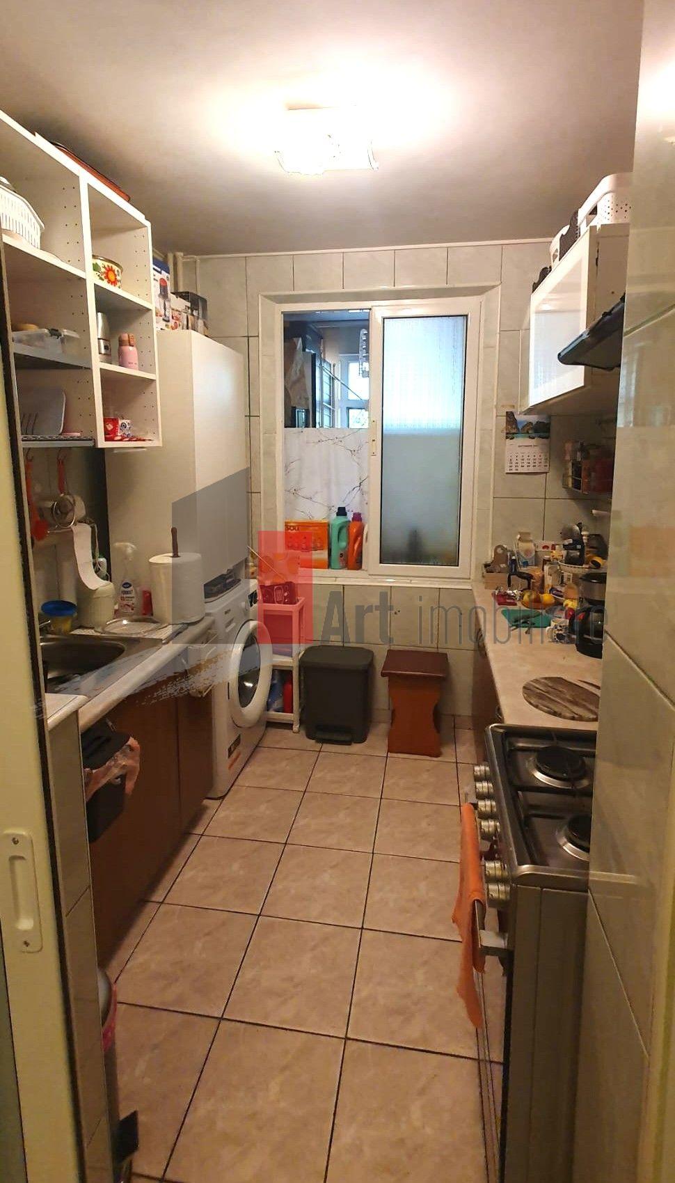 Ap. 2 cam., bloc reabilitat, centrală proprie, parter/8, N. Grigorescu, Parc IOR - 1