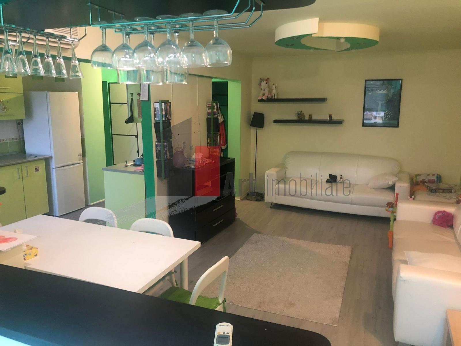 Apartament de 2 camere transformat din 3, Drumul Taberei - 9