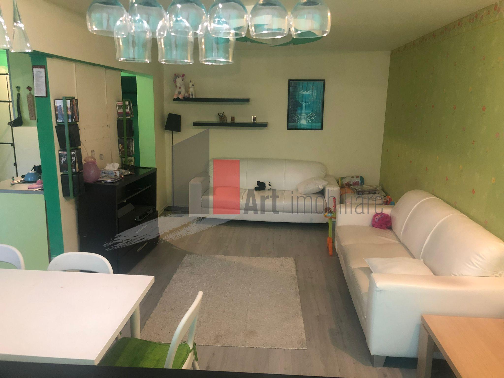 Apartament de 2 camere transformat din 3, Drumul Taberei - 1
