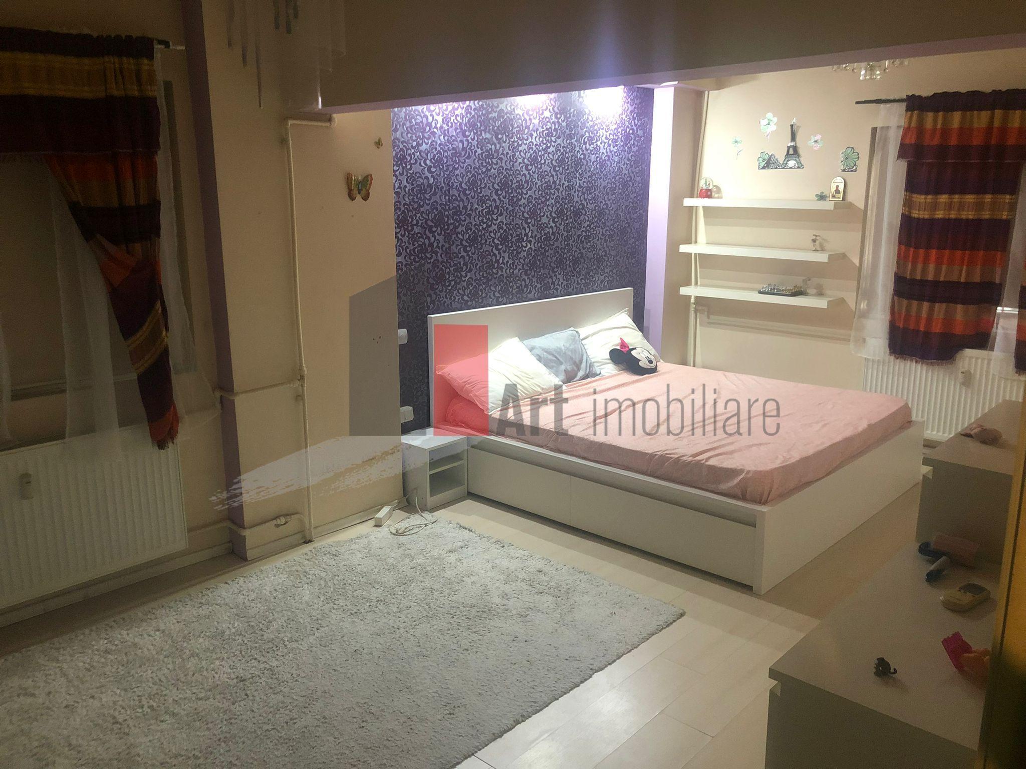 Apartament de 2 camere transformat din 3, Drumul Taberei - 20